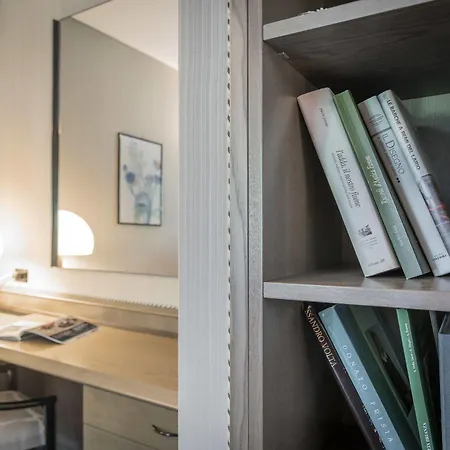 La Casa Del Mulino 3* ميروني