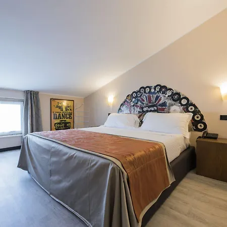 Ξενοδοχείο La Casa Del Mulino 3*